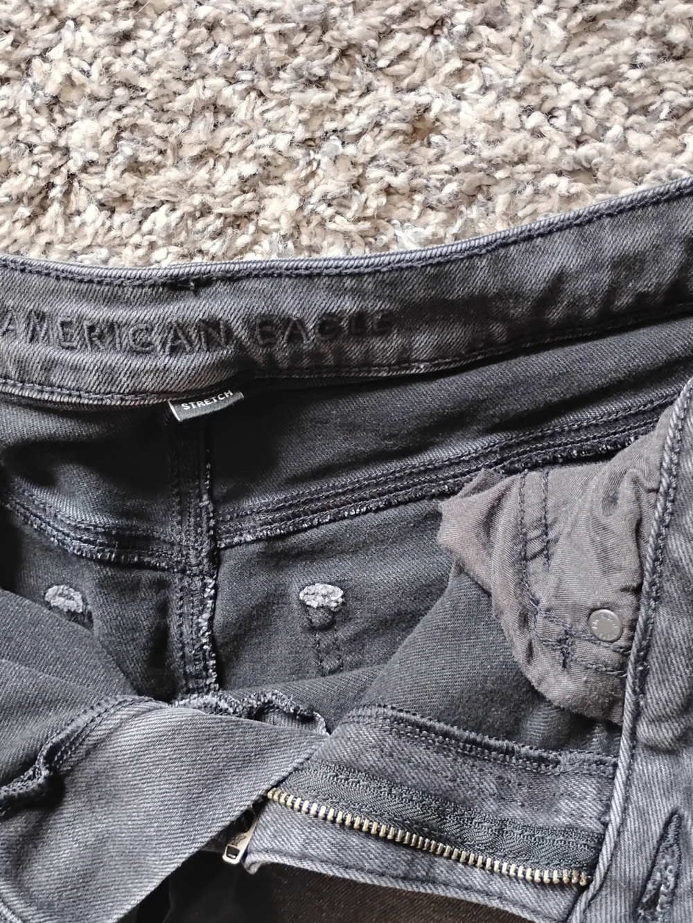 American Eagle Stretch Mom Shorts – Size 10 - Picture 6 of 7